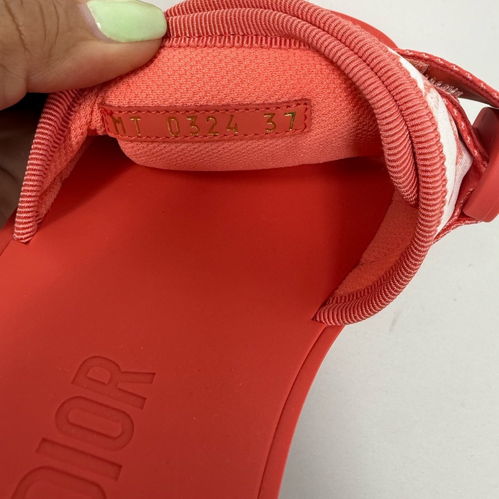 Christian Dior coral Slide Sandals - Picture 4 of 4